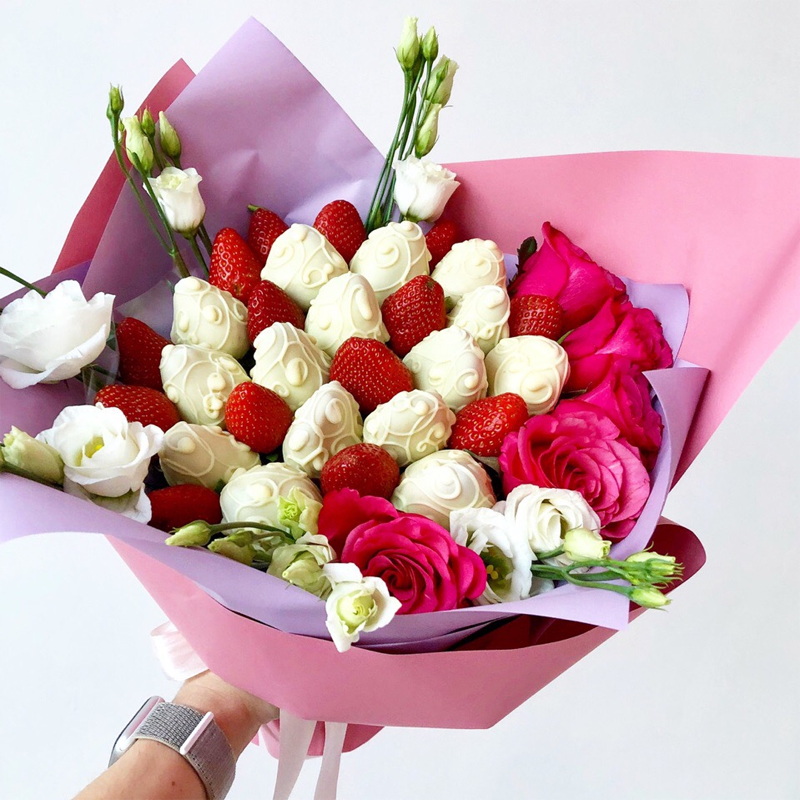 Букет из клубники Великолепный век